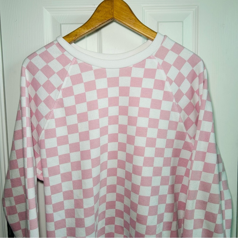 pink and white checkered pullover sweatshirt - Picture 2 of 6
